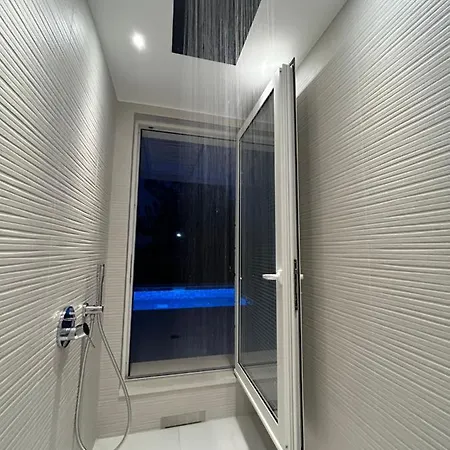 Serene Apartment *